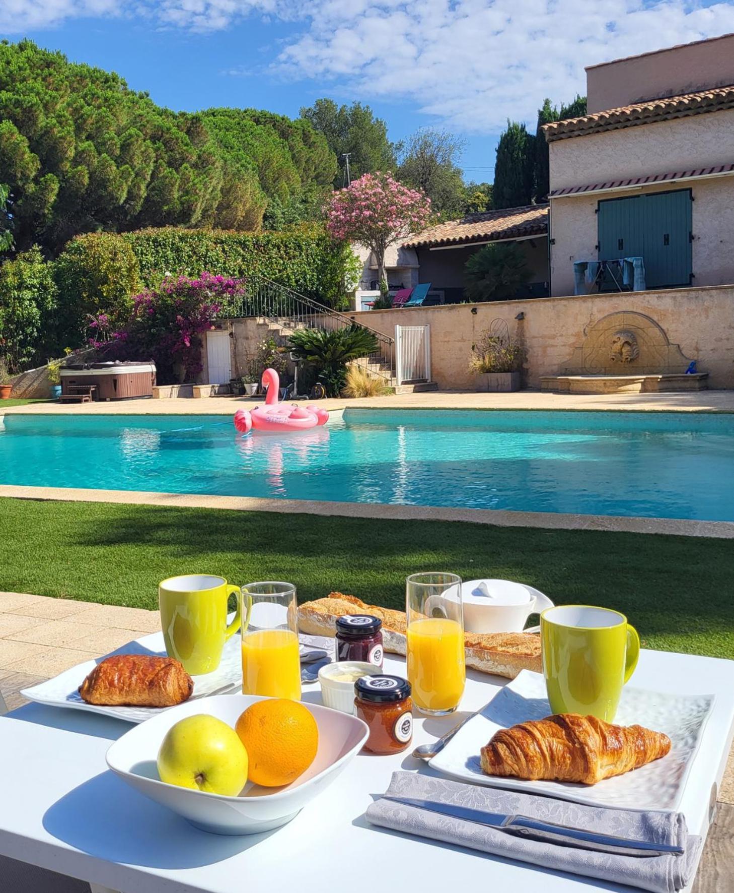 La Villa Romeo, Piscine Et Spa Sainte-Maxime Kültér fotó
